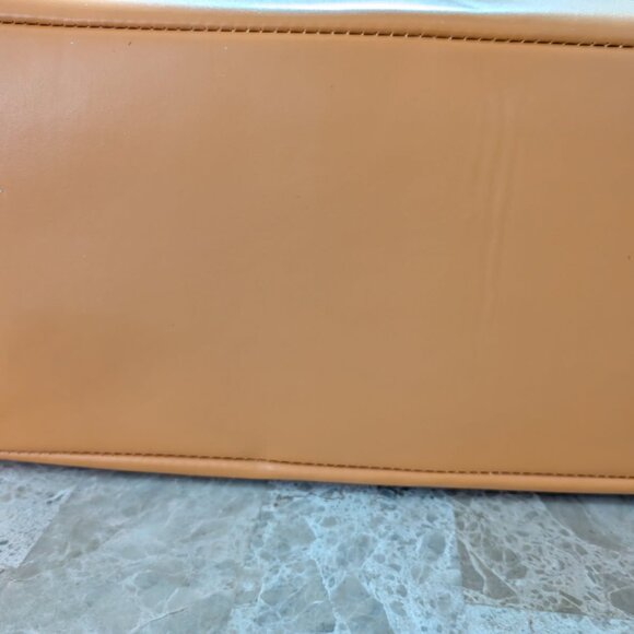 EXTRA LARGE FASHION SHOPPING BAG-PU DESIGNED LIKE DESIGNER SHOPPING TOTE - Picture 3 of 5